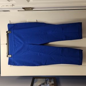 Dana Buchman royal blue crop pants